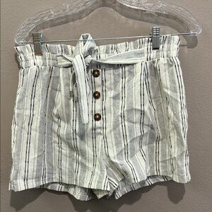 Sienna Sky High Waist Striped Shorts - White and Black